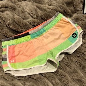 Hurley checkered women’s board shorts medium